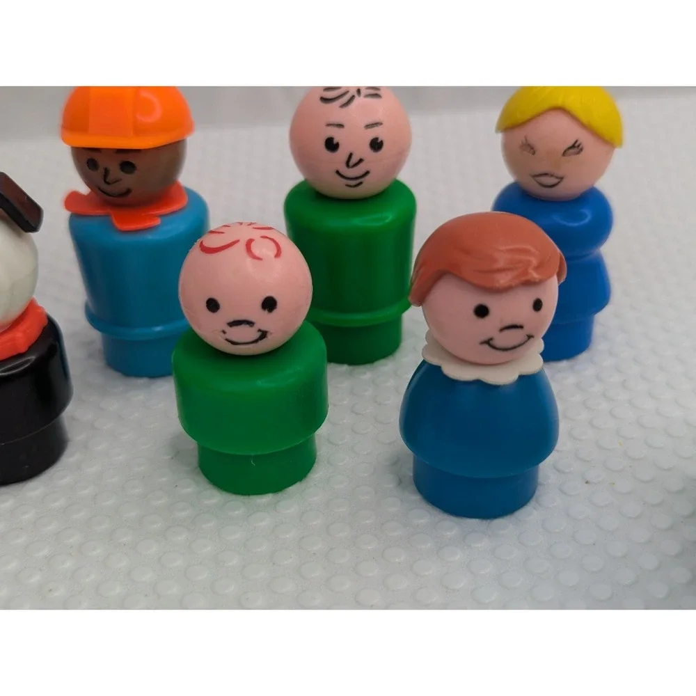 Fisher‎ Price Little People Plastic Head Body Lot of 10 Freckle Boy Car